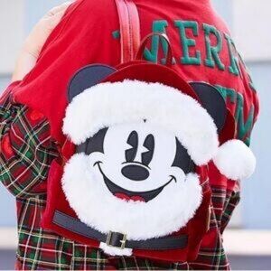 SOLD Santa Mickey Mouse Disney Parks 2019 Loungefly Backpack
